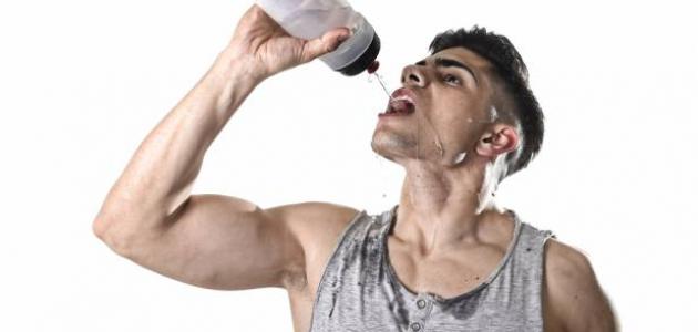  تناول المياه أثناء ممارسة الرياضة