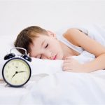 مشاكل النوم عند الأطفال وكيفية التعامل معها