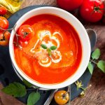 كيفية طهي حساء الطماطم