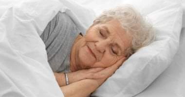 سبب قلة النوم مع تقدم السن